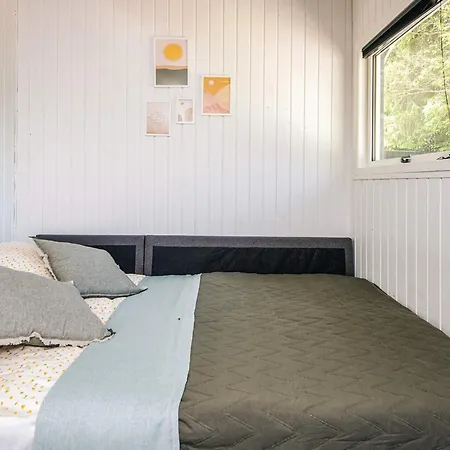 5 Person In Holiday home *